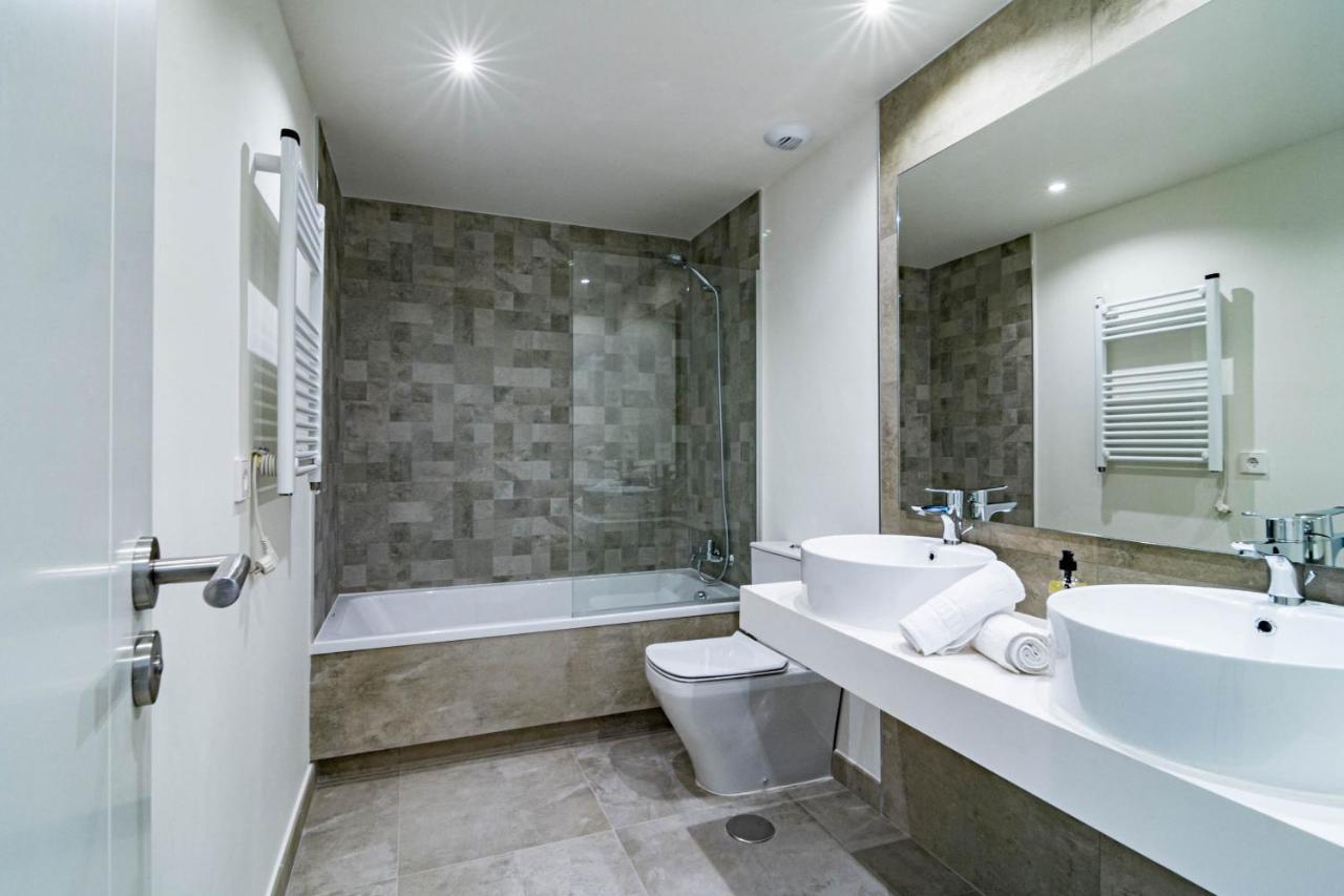 Inf32L- Modern City Apartment, Families Only Estepona Exteriör bild