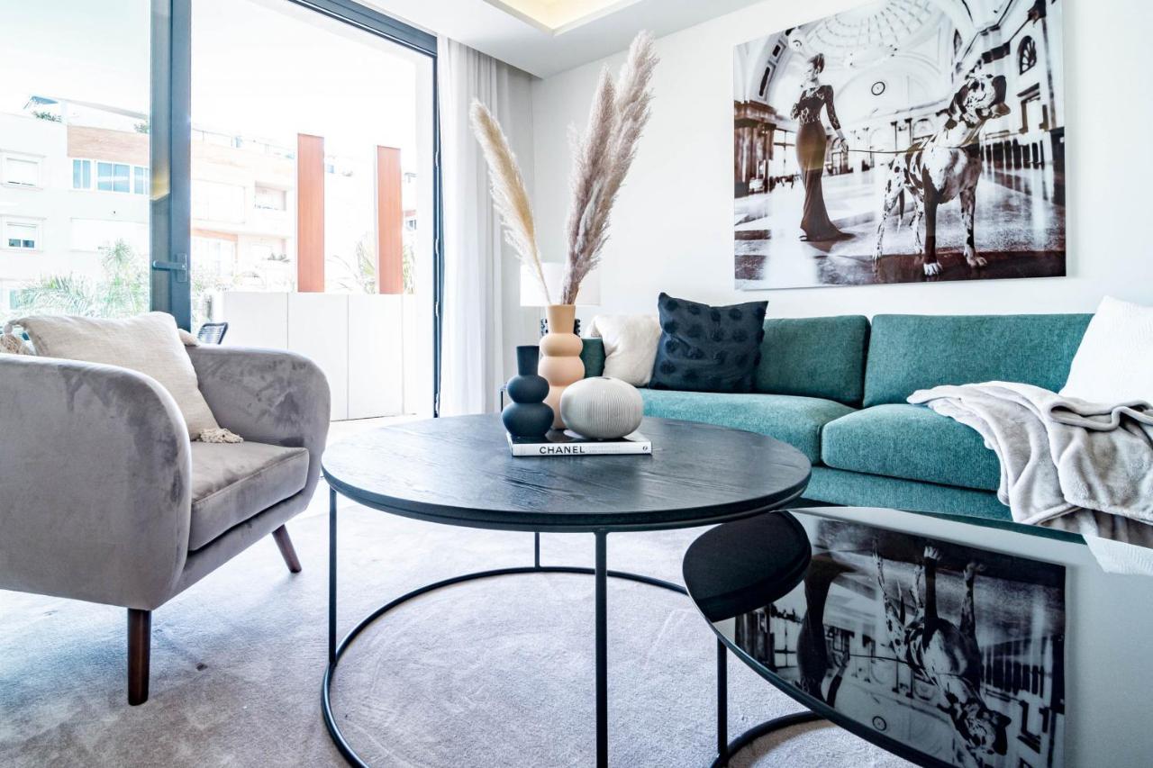 Inf32L- Modern City Apartment, Families Only Estepona Exteriör bild