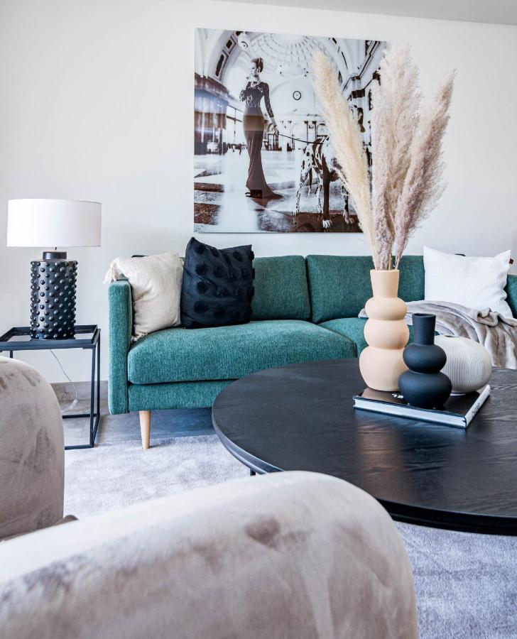 Inf32L- Modern City Apartment, Families Only Estepona Exteriör bild
